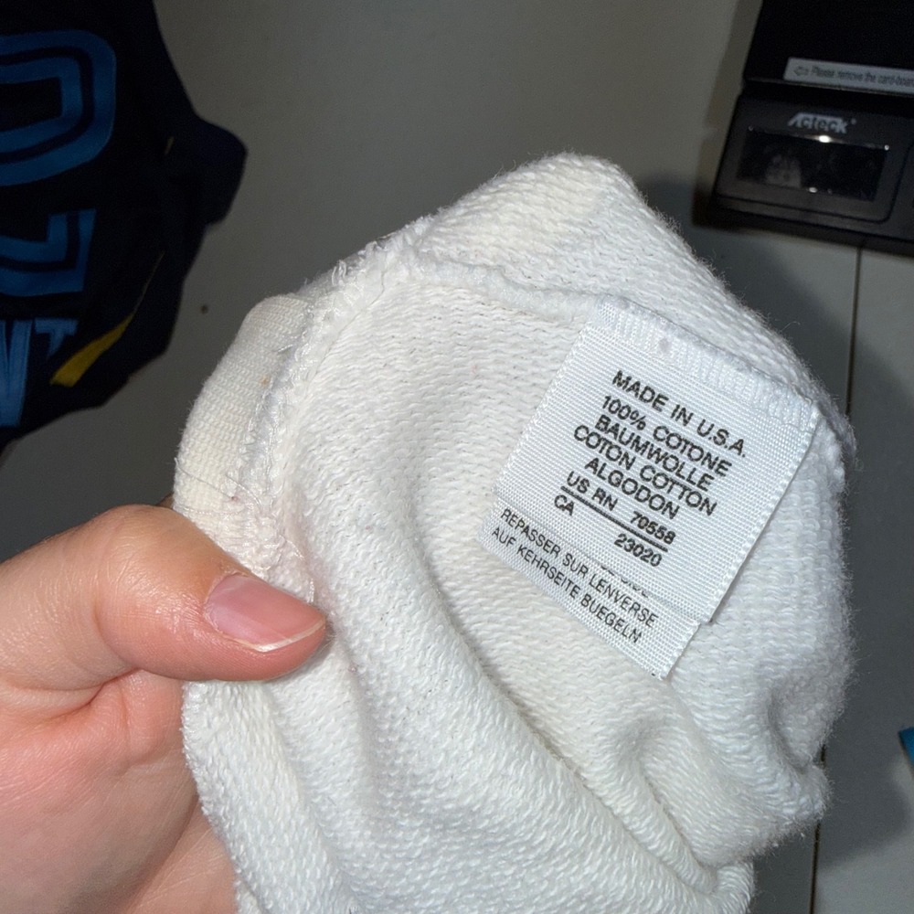 vintage United Colors of Benetton sweatshirt - Picture 6 of 6